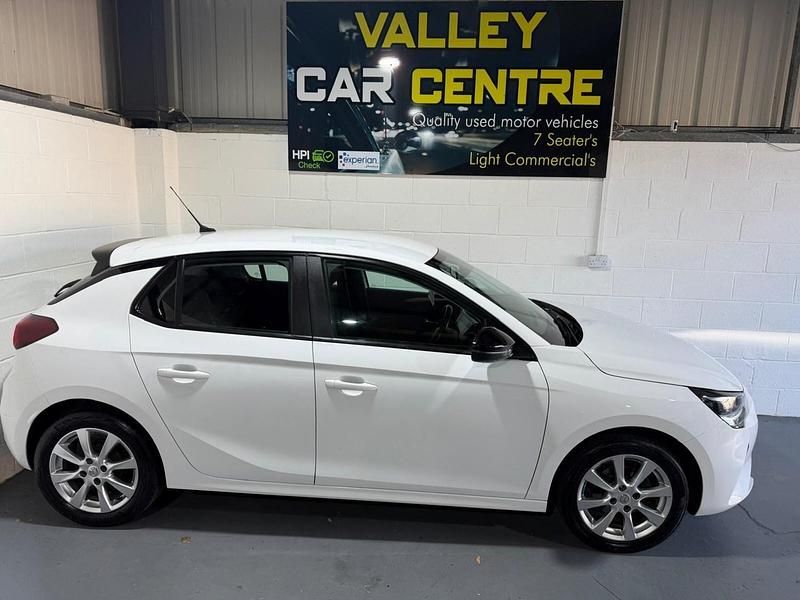 Used Vauxhall Corsa Edition 75 HP (55 kW) 2021 White Hatchback