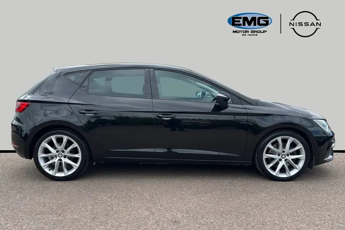 Used Seat Leon FR Sport 150 HP (110 kW) 2020 Black Hatchback