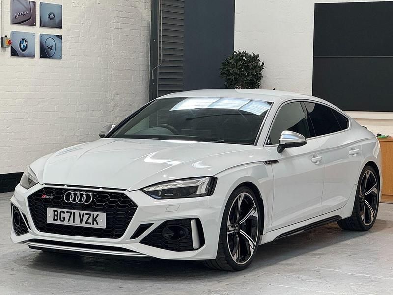 Used Audi RS5 Sportback Advanced 443 HP (325 kW) 2021 White Hatchback