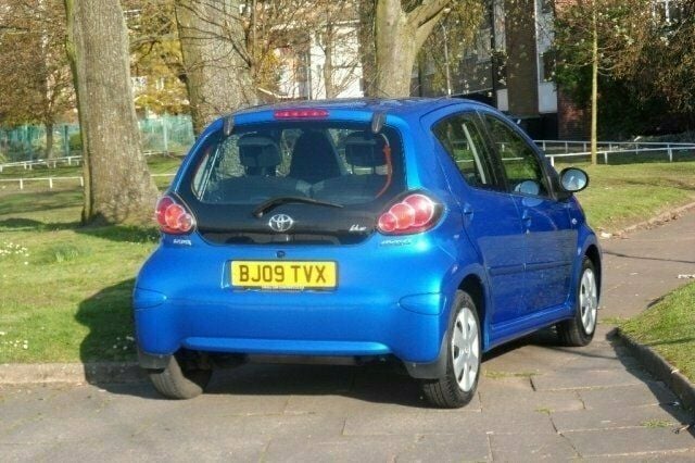 Used Toyota Aygo 67 HP (49 kW) 2009 Hatchback