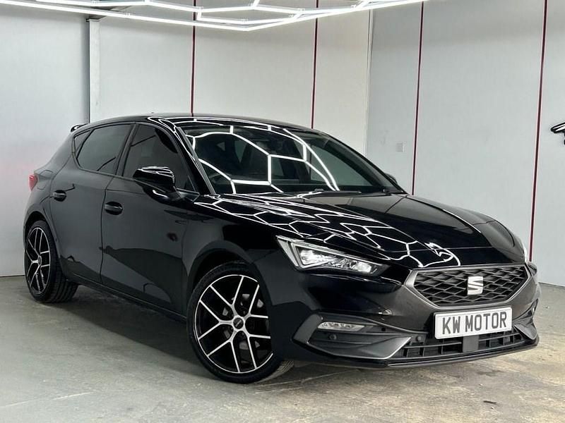 Black Used 2021 Seat Leon FR Hatchback | £12,984 (Fair price) - Image 1/4