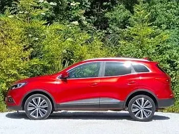 Used Renault Kadjar Iconic 115 HP (84 kW) 2021 Red SUV