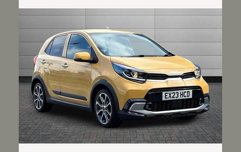 Used Kia Picanto X-Line 66 HP (48 kW) 2023 Yellow Hatchback