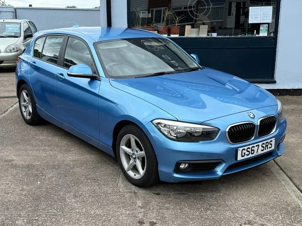 Used BMW 118 Comfort Edition 136 HP (100 kW) 2017 Blue Hatchback