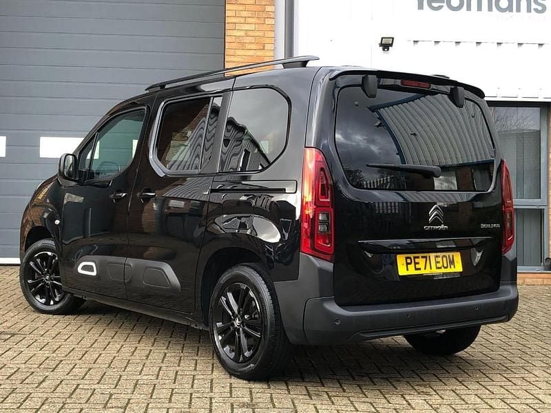 Used Citroën Berlingo Flair 128 HP (94 kW) 2021 Black MPV