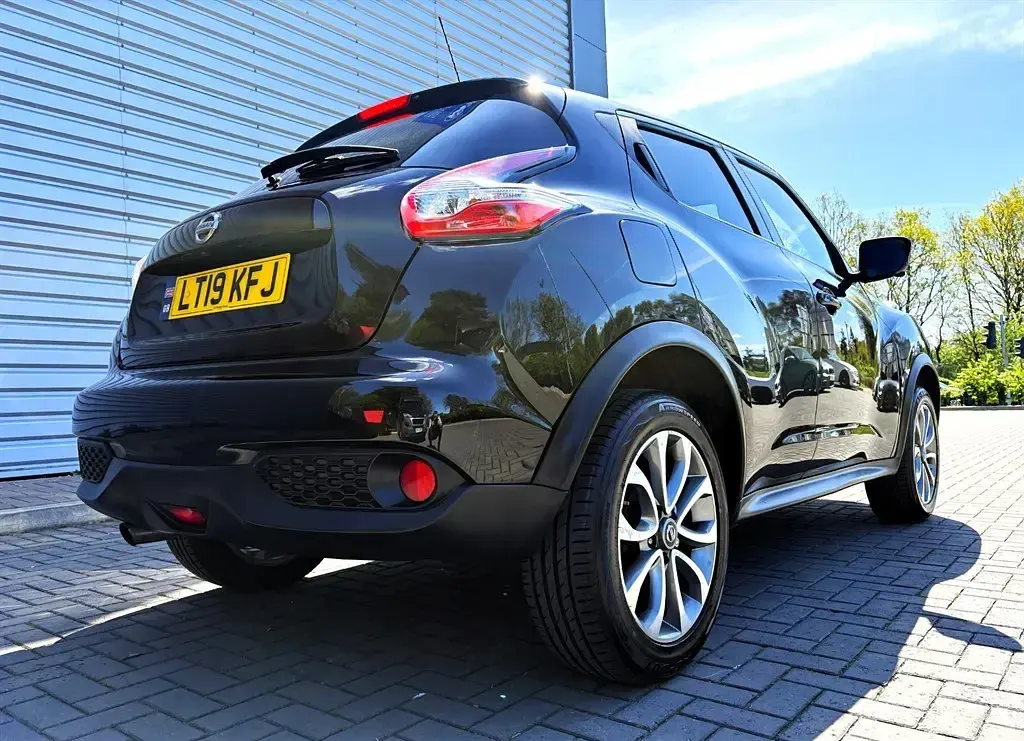 Used Nissan Juke Tekna 2019 Black SUV