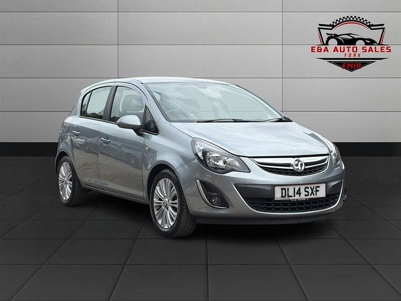 Used Vauxhall Corsa 100 HP (73 kW) 2014 Silver Hatchback
