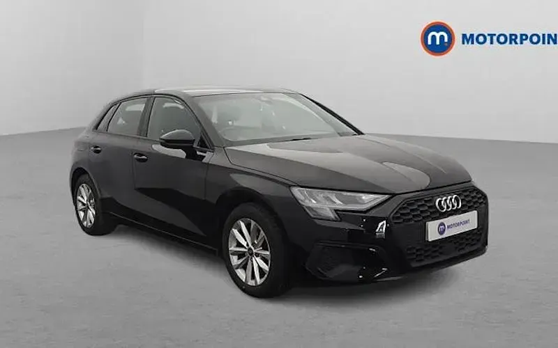 Usado Audi A3 Sportback 110 HP (80 kW) 2023 Citadino