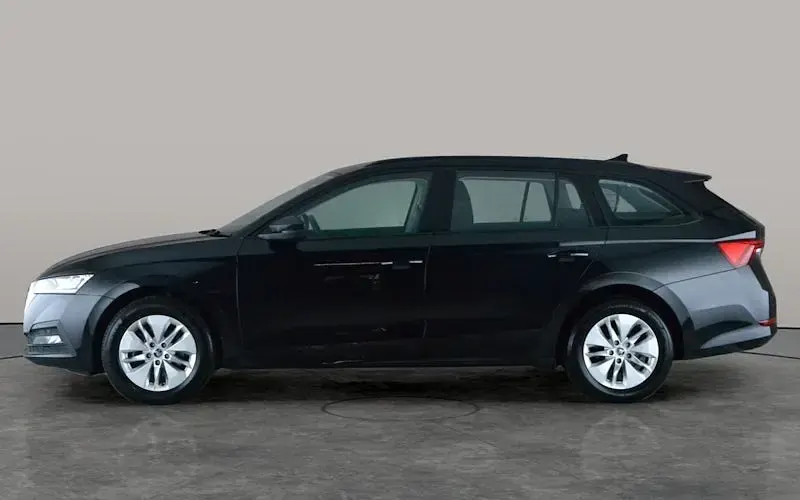Used Skoda Octavia SE Technology 116 HP (85 kW) 2022 Black Estate