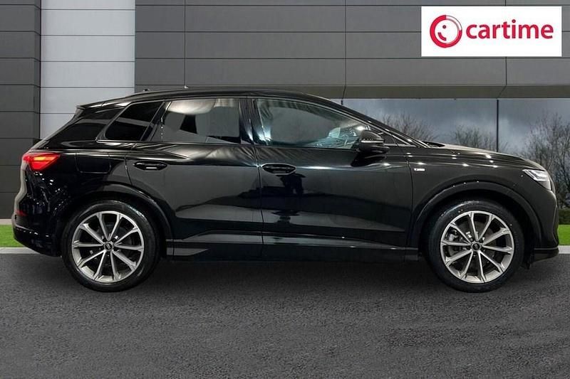 Used Audi Q4 e-tron Advanced 150 kW (204 HP) 2023 Black SUV