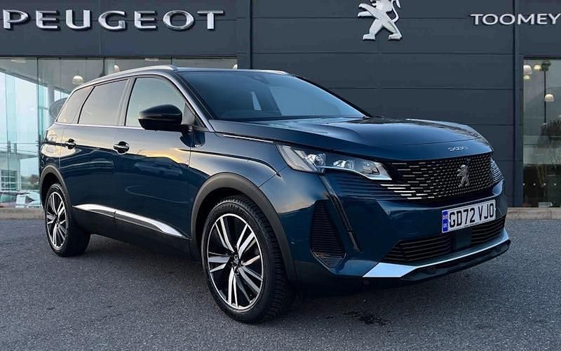 Used 2022 Peugeot 5008 Premium Estate | £22,490 (Fair price) - Image 1/4