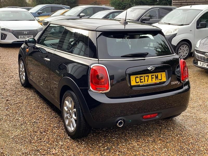 Used Mini Cooper D Hatch 2017 Black Hatchback