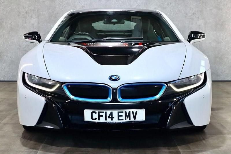 Used BMW i8 Exclusive 2014 White Coupe