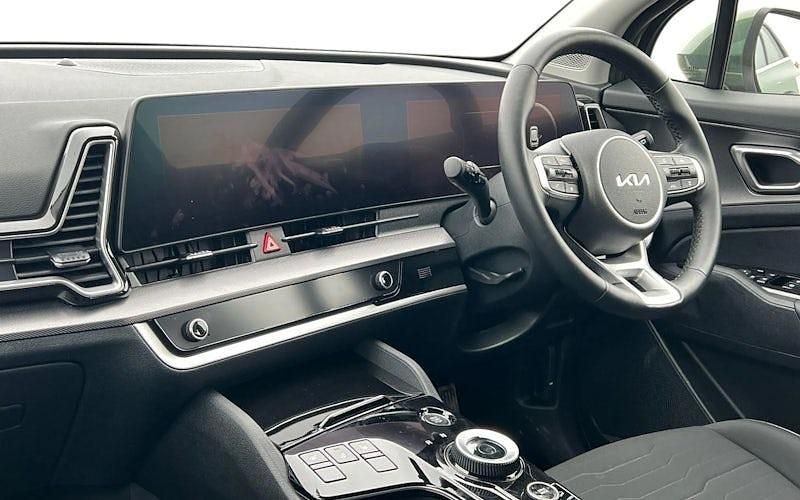 Used Kia Sportage 209 HP (153 kW) 2024 Green SUV