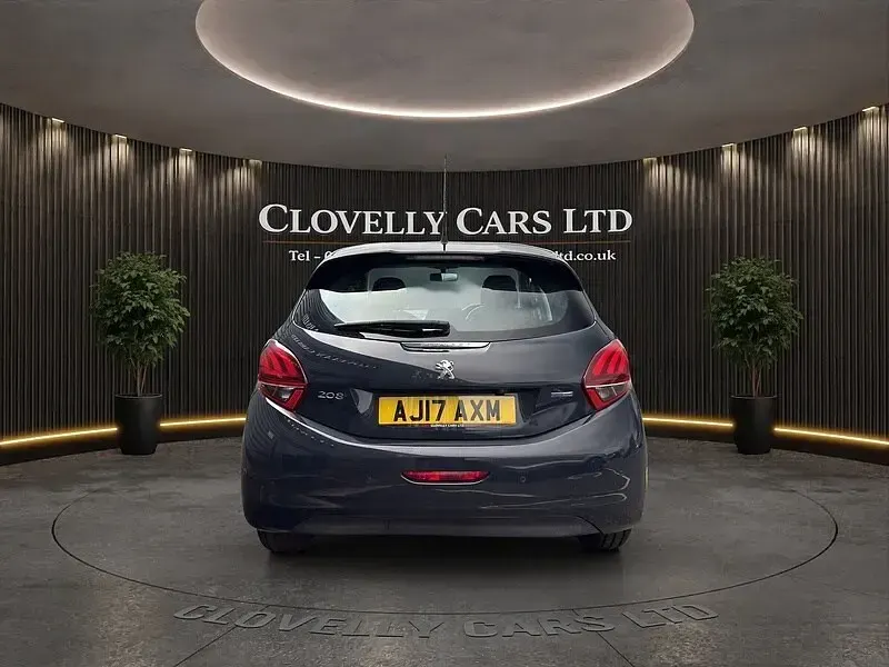 Used Peugeot 208 Active 82 HP (60 kW) 2017 Grey Hatchback