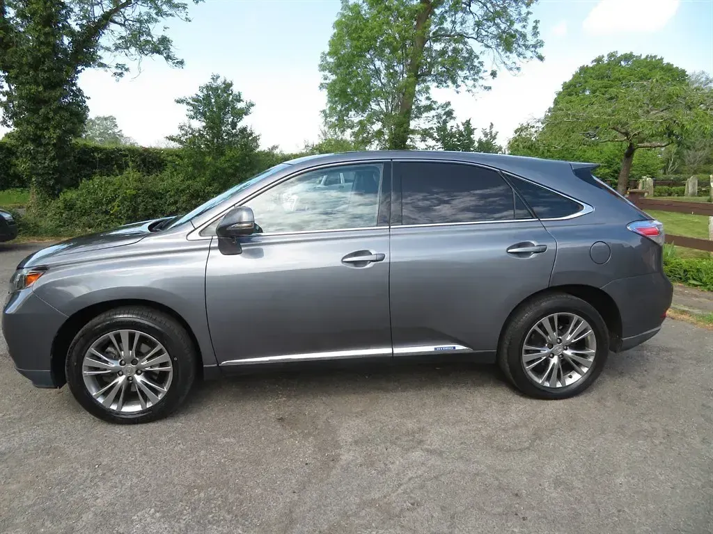 Used Lexus RX450h 299 HP (219 kW) 2011 Grey SUV
