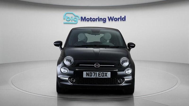 Used Fiat 500 Dolcevita 70 HP (51 kW) 2021 Black Hatchback