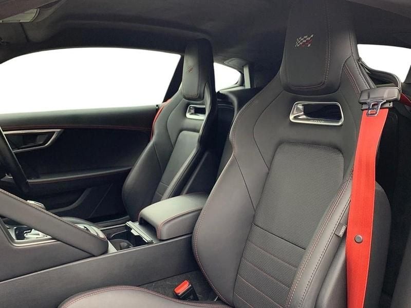 Used Jaguar F-Type Chequered Flag 300 HP (220 kW) 2019 White Coupe