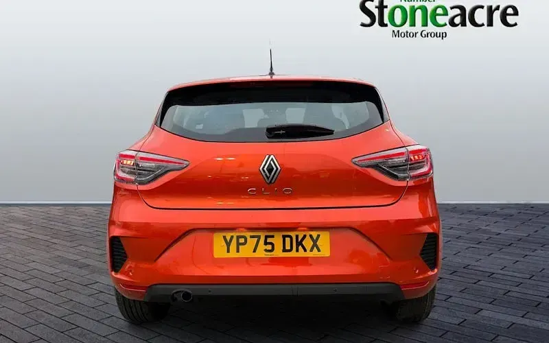 New Renault Clio Evolution 90 HP (66 kW) 2025 Orange Hatchback