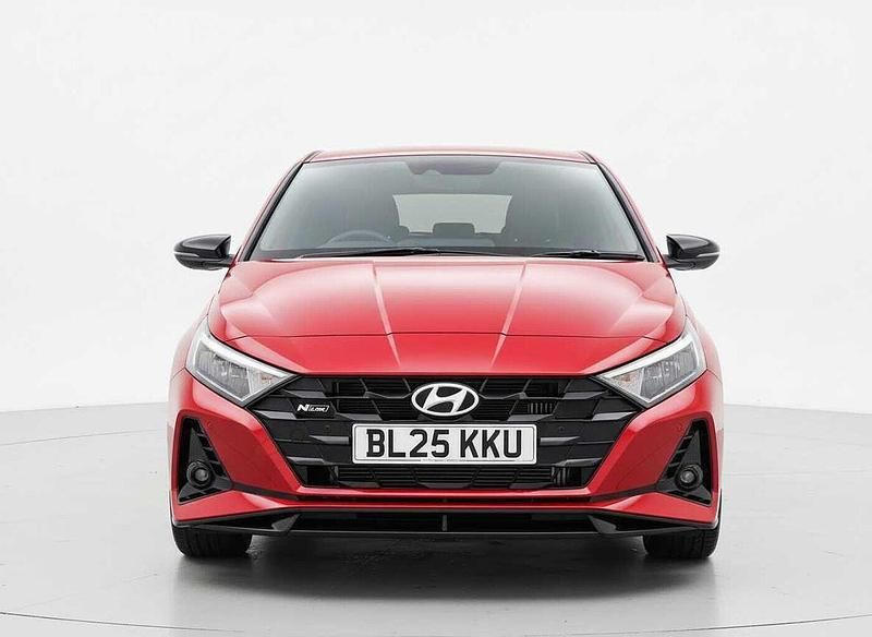 Used Hyundai i20 N Line 100 HP (73 kW) 2025 Red Hatchback