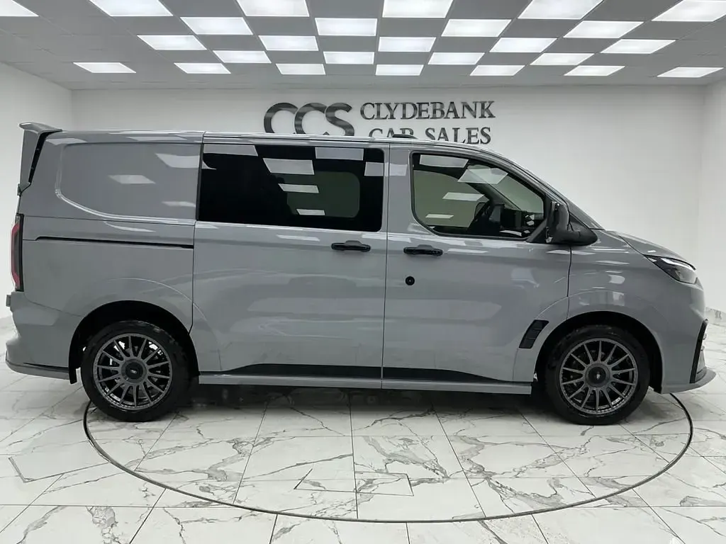 Novo Ford Transit Custom 170 HP (125 kW) 2026 Cinzento Van
