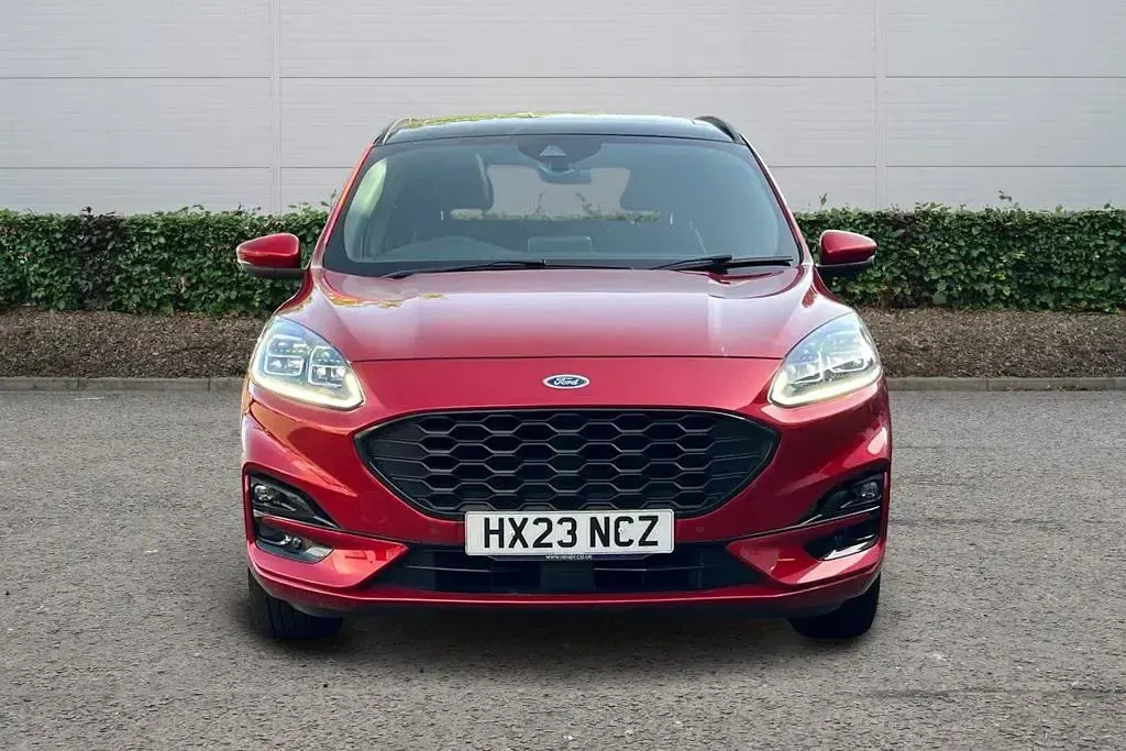 Used Ford Kuga ST-Line X 190 HP (139 kW) 2023 Red SUV