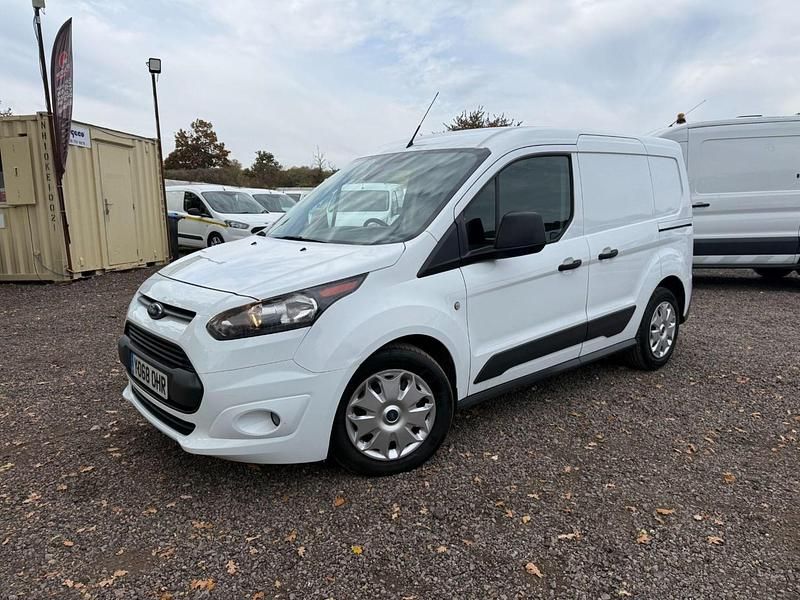 White Used 2018 Ford Transit Connect Trend MPV | £6,495 (Super price) - Image 1/3