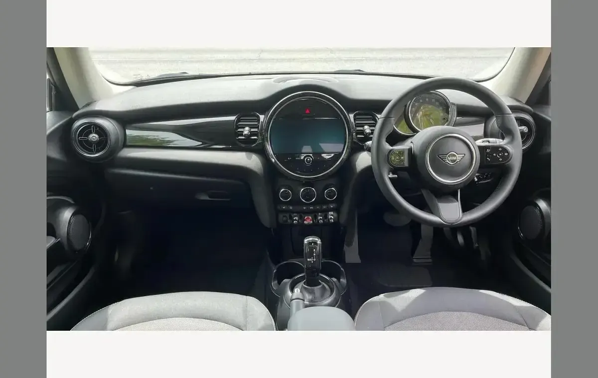 Used Mini Cooper Classic 136 HP (100 kW) 2022 Other Hatchback