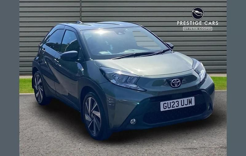 Green Used 2023 Toyota Aygo Hatchback | £13,481 (Fair price) - Image 1/4