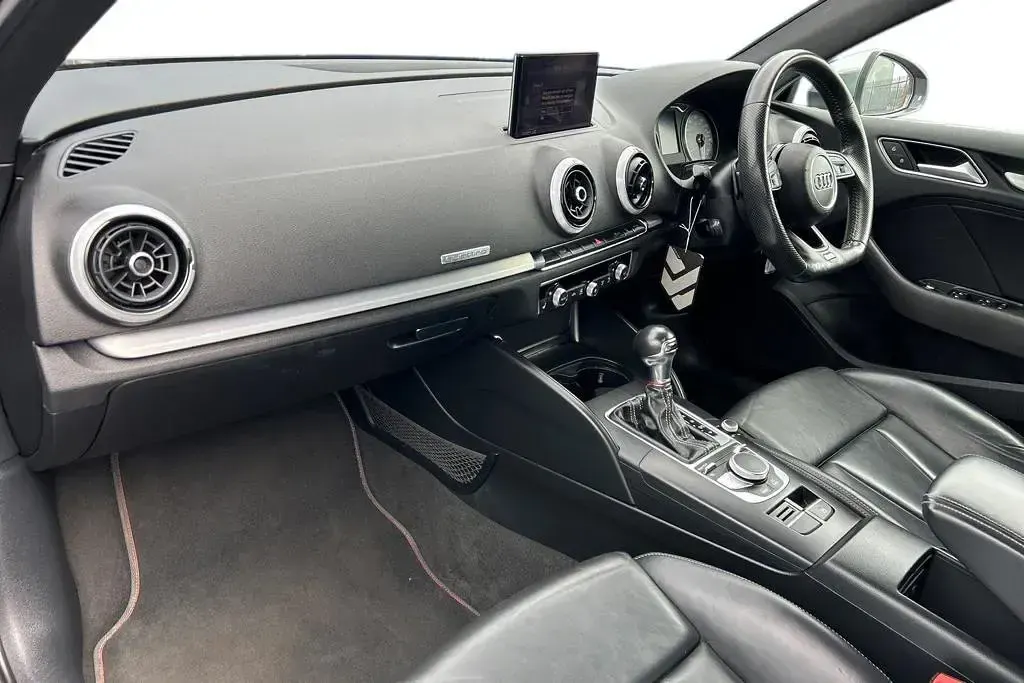 Used Audi S3 Sportback Design 310 HP (228 kW) 2017 Black Hatchback