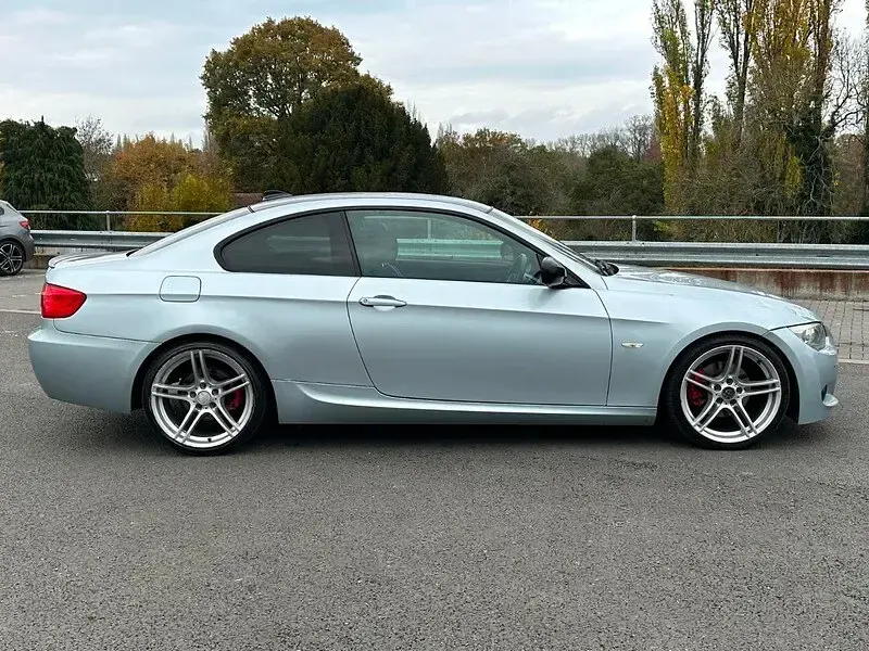 Used BMW 320 Sport Line 181 HP (133 kW) 2013 Blue Coupe