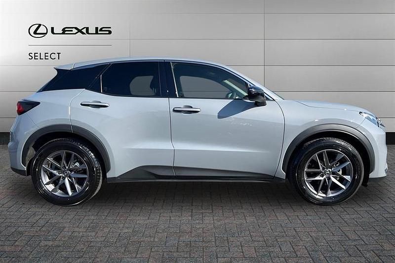 Used Lexus LBX 136 HP (100 kW) 2024 Grey SUV