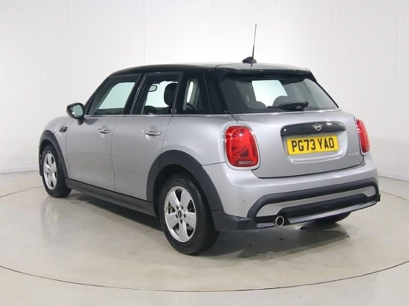 Usado Mini Cooper Classic 2023 Prateado Citadino