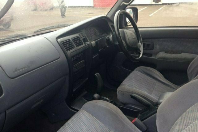 Used Toyota HiLux 2003 Pickup