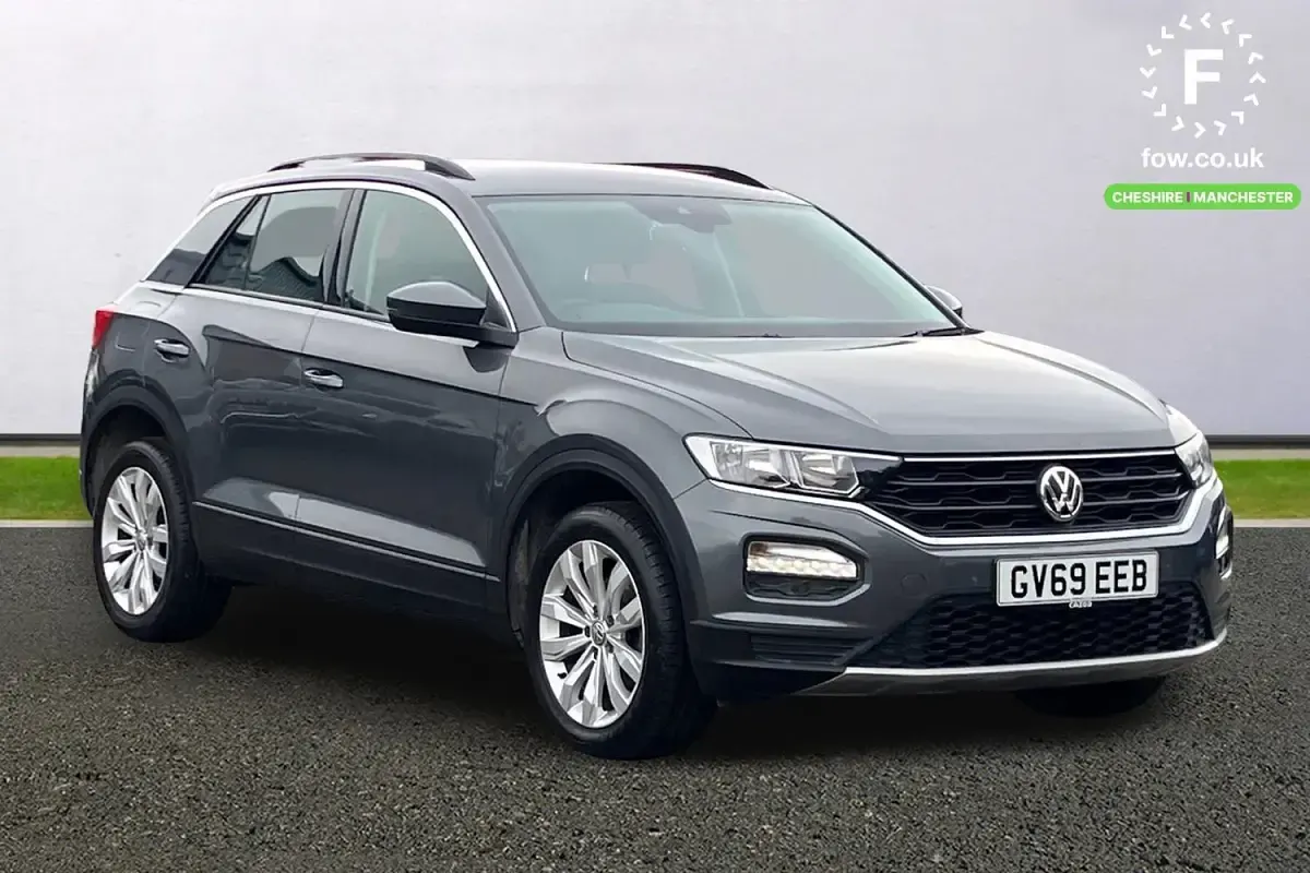 Usado VW T-Roc SE 150 HP (110 kW) 2019 Cinzento SUV