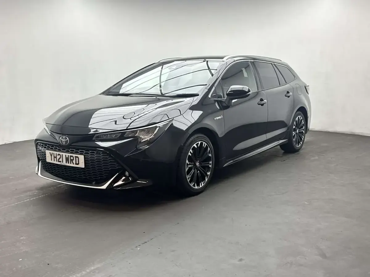 Used Toyota Corolla Sport 122 HP (89 kW) 2021 Black Estate