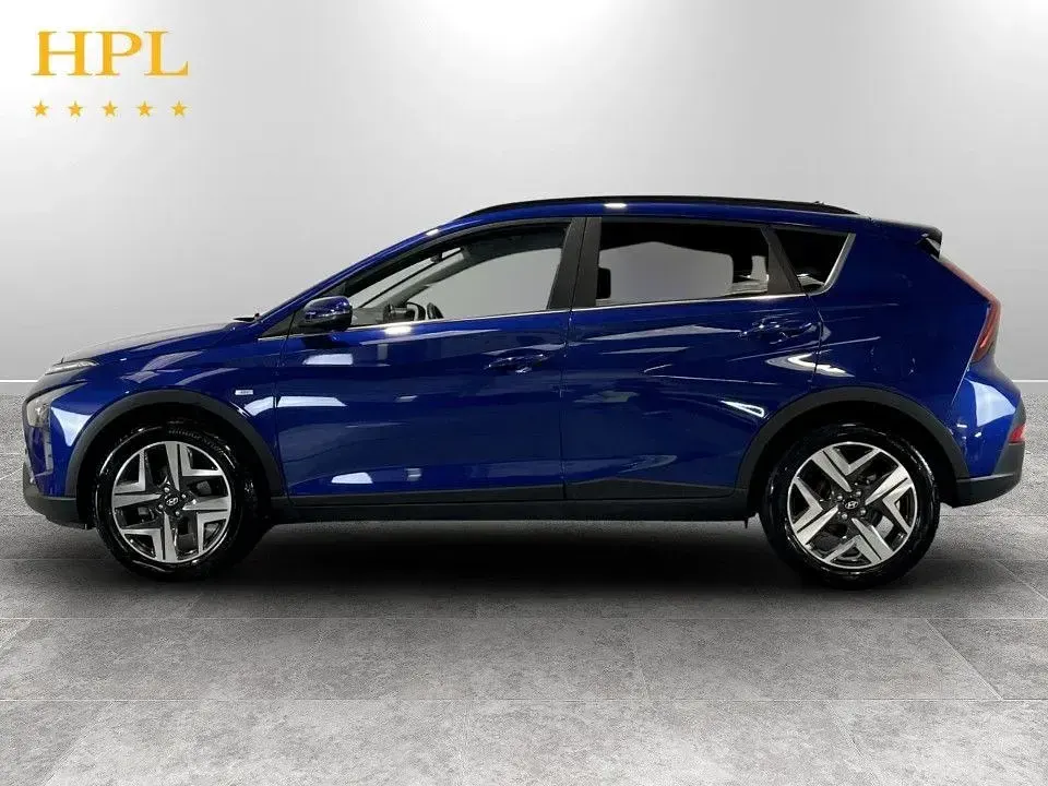 Used Hyundai Bayon Premium 100 HP (73 kW) 2023 Blue SUV