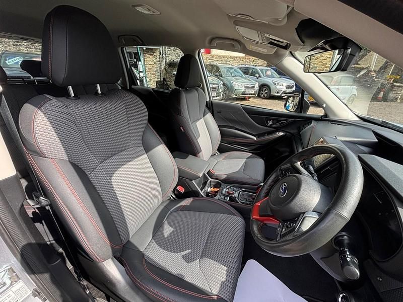 Używany Subaru Forester Sport 2024 Srebrny SUV