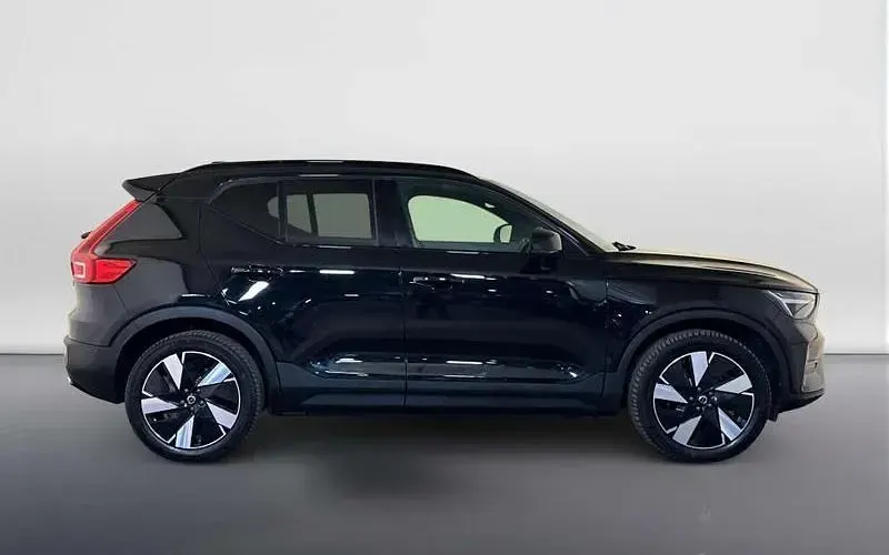 Used Volvo XC40 Core 300 kW (408 HP) 2023 Black SUV