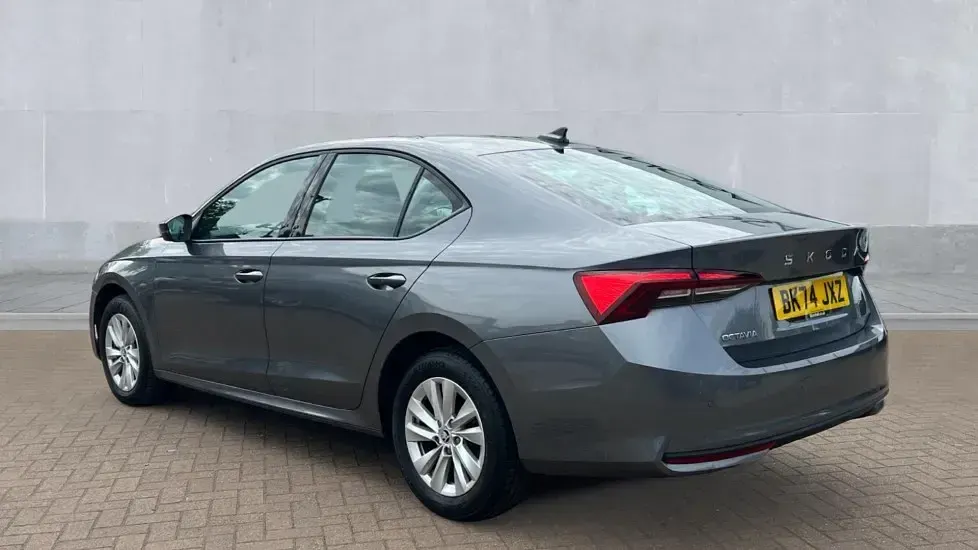 Used Skoda Octavia SE Technology 116 HP (85 kW) 2024 Grey Hatchback