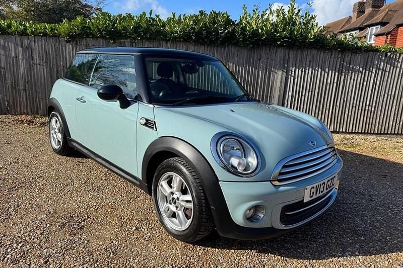 Blue Used 2013 Mini Cooper Hatch Hatchback | £5,650 (Good price) - Image 1/1