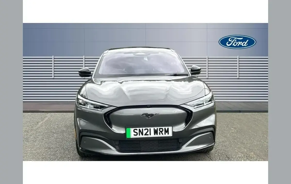 Używany Ford Mustang Mach-E Extended Range 253 kW (345 KM) 2021 Szary SUV