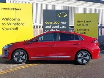 Used Hyundai Ioniq Premium SE 141 HP (103 kW) 2022 Red Hatchback