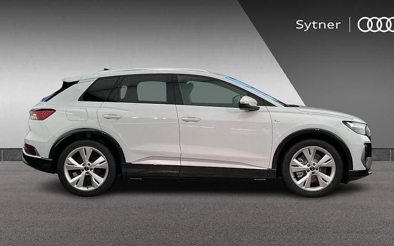 New Audi Q4 e-tron S-Line 150 kW (204 HP) 2026 SUV