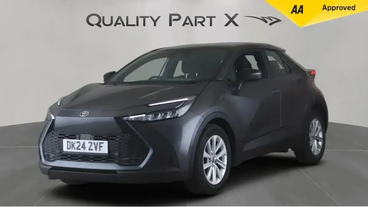 Used Toyota C-HR 140 HP (102 kW) 2024 Grey SUV