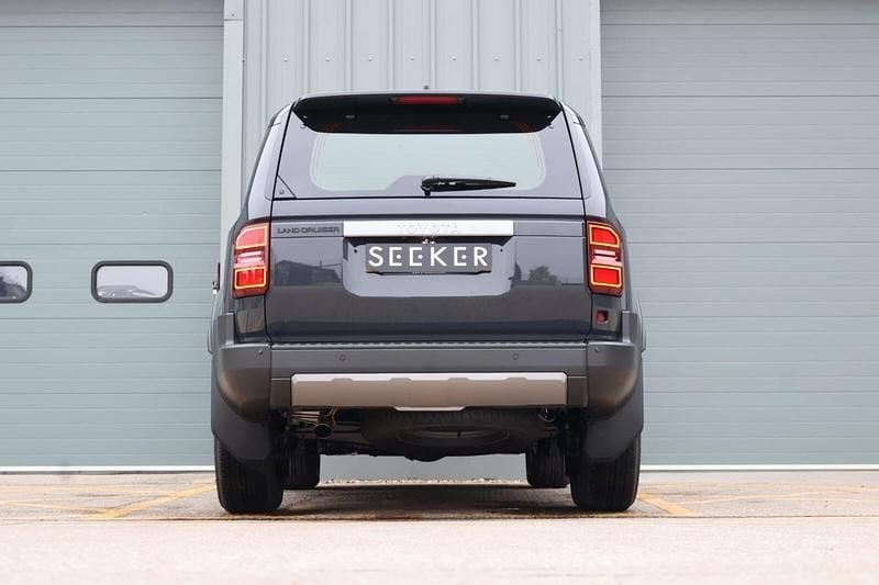 Grey New 2025 Toyota Land Cruiser SUV | £64,950 (Super price) - Image 1/4