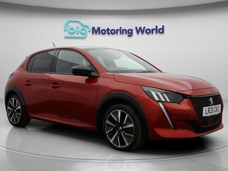 Red Used 2021 Peugeot e-208 Premium Hatchback | £12,400 (Fair price) - Image 1/4