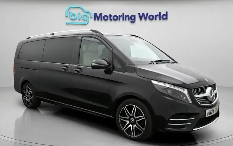 Used Mercedes V220 AMG line 163 HP (119 kW) 2023 MPV