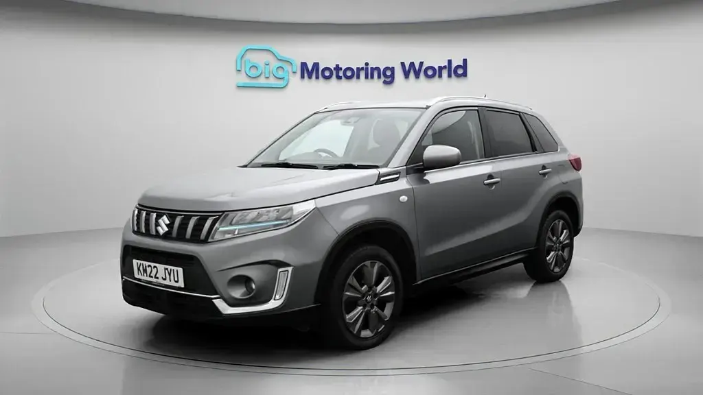 Usado Suzuki Vitara SZ-T 129 HP (94 kW) 2022 Cinzento SUV