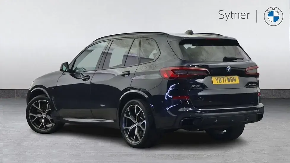 Used BMW X5 M Sport 335 HP (246 kW) 2022 Black SUV